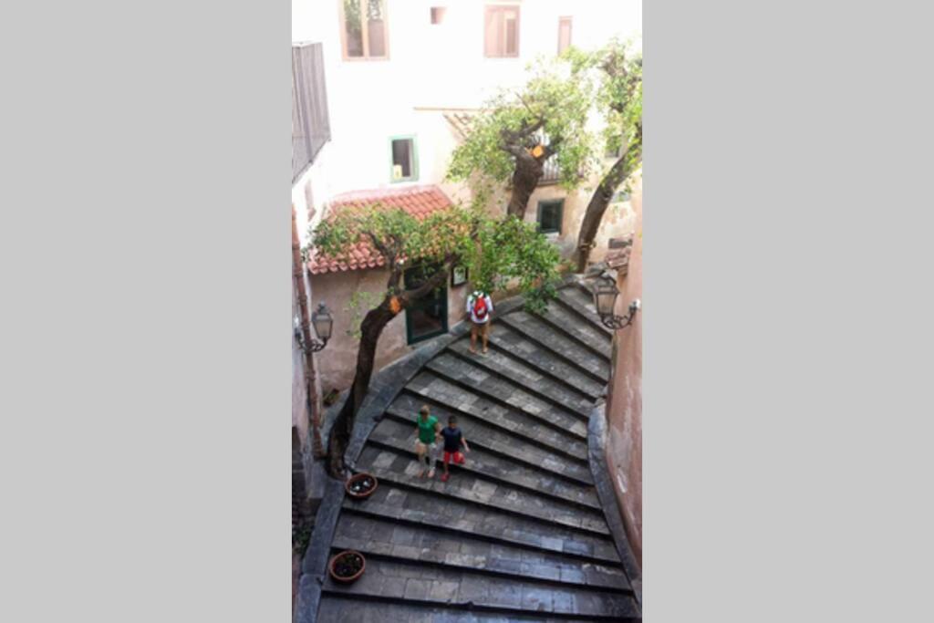 Lavatoioflats Casa Sul Mare E Sul Lavatoio Medievale A Cefalu Luaran gambar