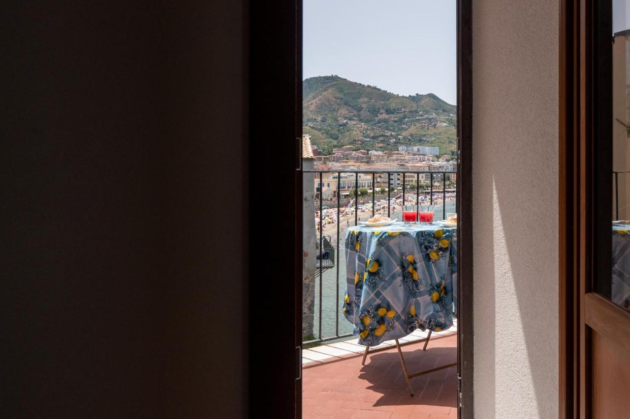 Lavatoioflats Casa Sul Mare E Sul Lavatoio Medievale A Cefalu Luaran gambar