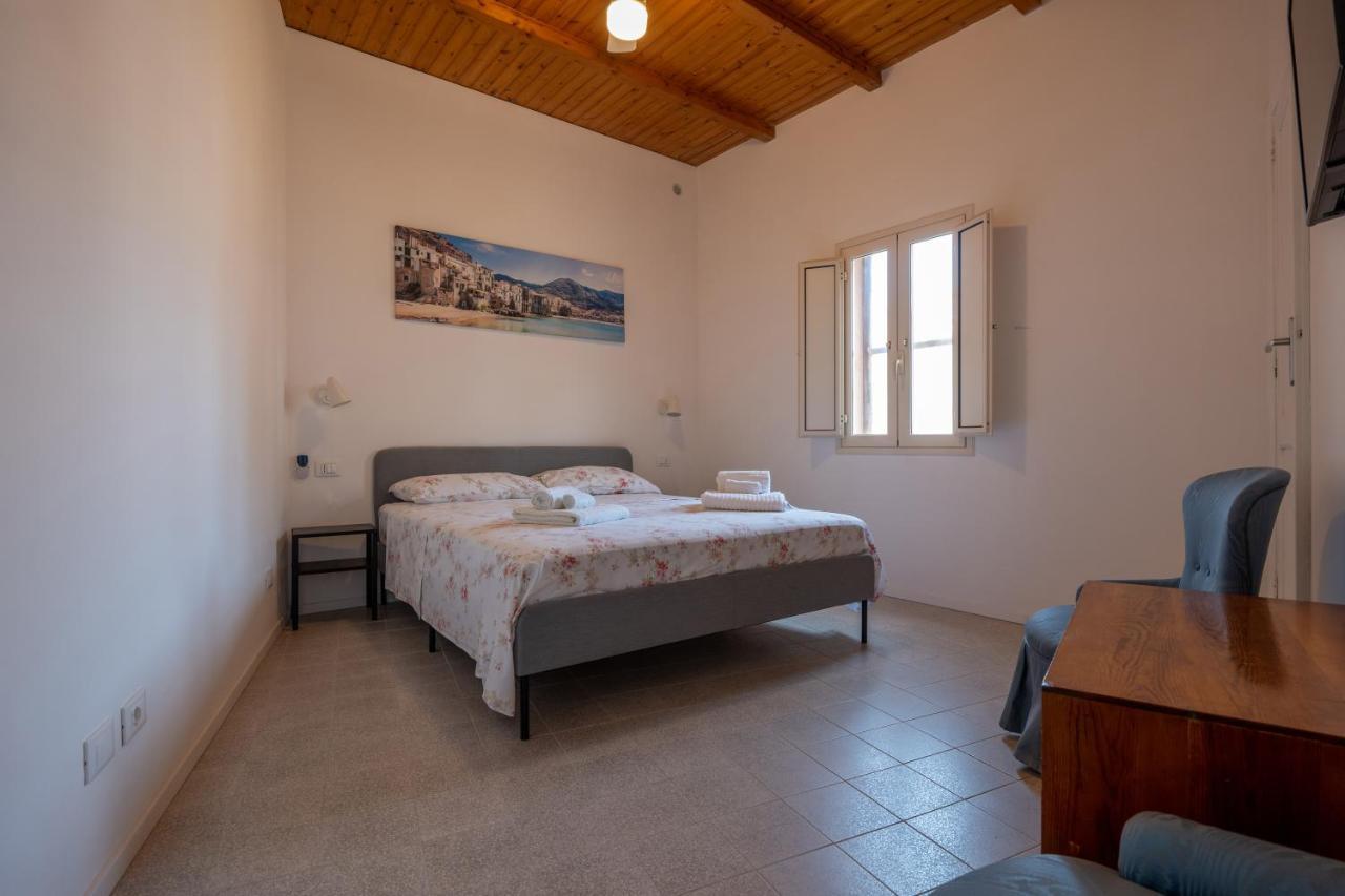 Lavatoioflats Casa Sul Mare E Sul Lavatoio Medievale A Cefalu Luaran gambar